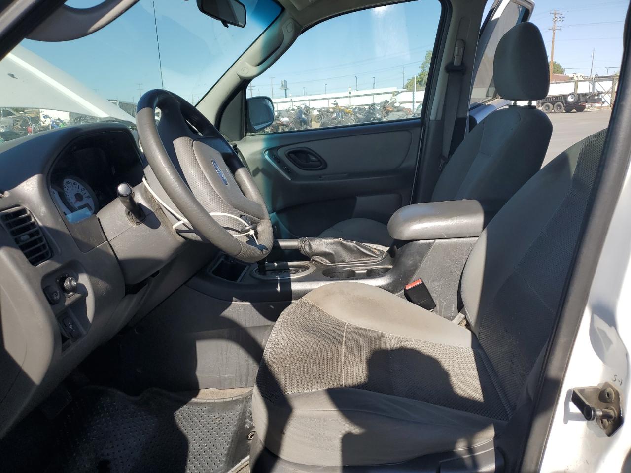 2005 Ford Escape Xlt VIN: 1FMYU93105KA60805 Lot: 82079365