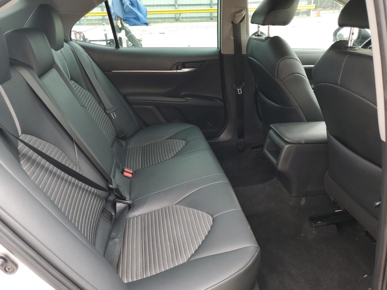 2019 Toyota Camry L VIN: 4T1B11HK2KU210740 Lot: 84741595