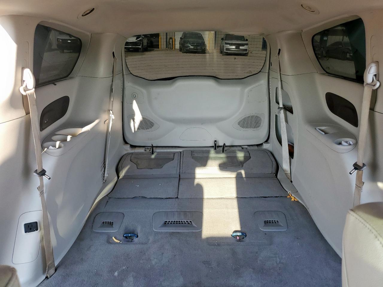 2020 Chrysler Pacifica Touring L Plus VIN: 2C4RC1EG7LR121242 Lot: 80380485