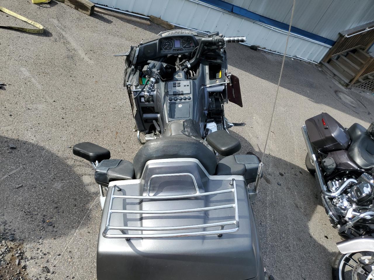 1988 Honda Gl1500 VIN: 1HFSC2200JA001725 Lot: 83795585