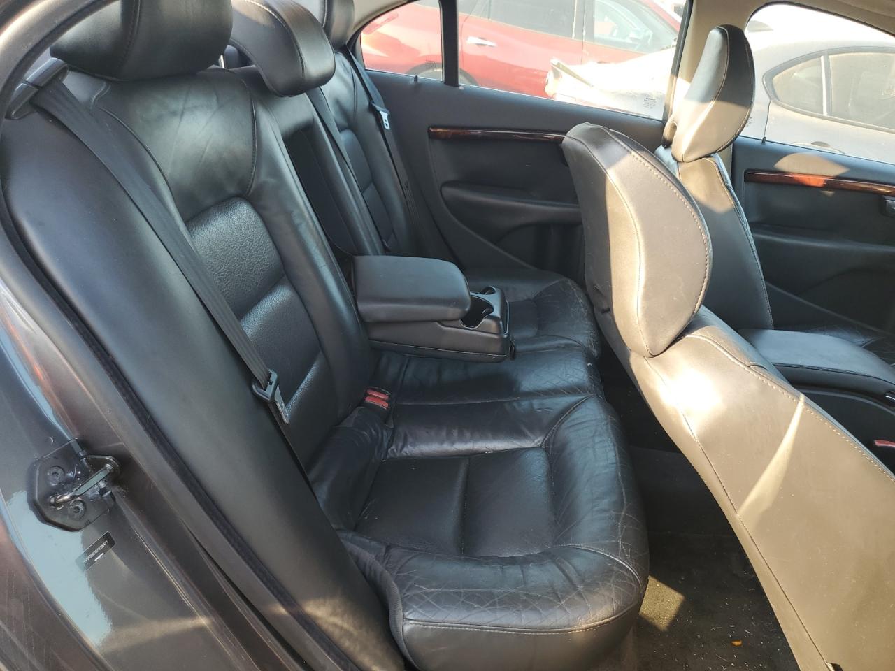 2007 Volvo S80 3.2 VIN: YV1AS982871038471 Lot: 81245935