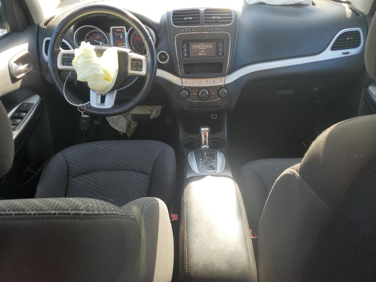 2015 Dodge Journey Se VIN: 3C4PDCABXFT587565 Lot: 70646315