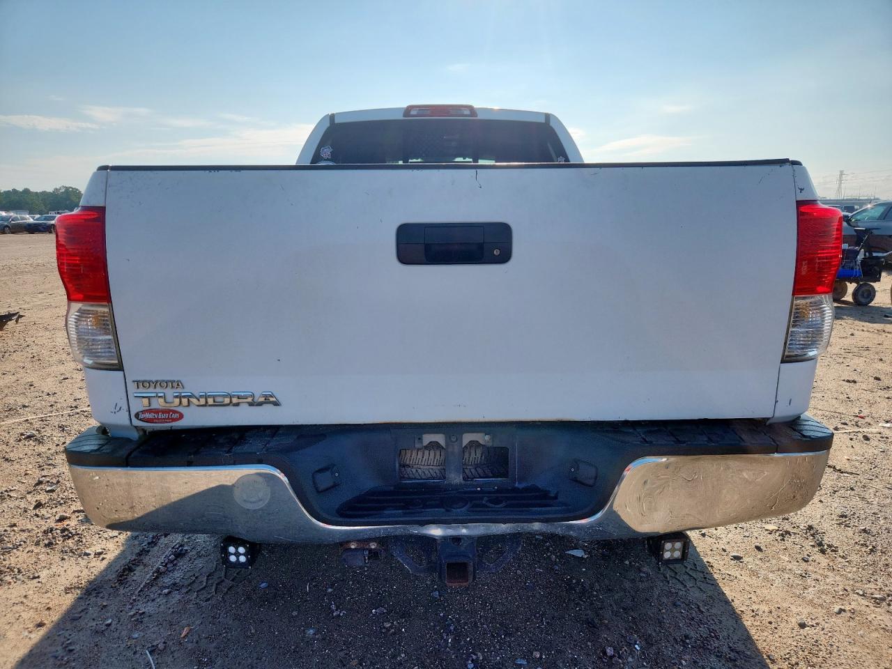 2010 Toyota Tundra Double Cab Sr5 VIN: 5TFRM5F15AX018365 Lot: 71250635