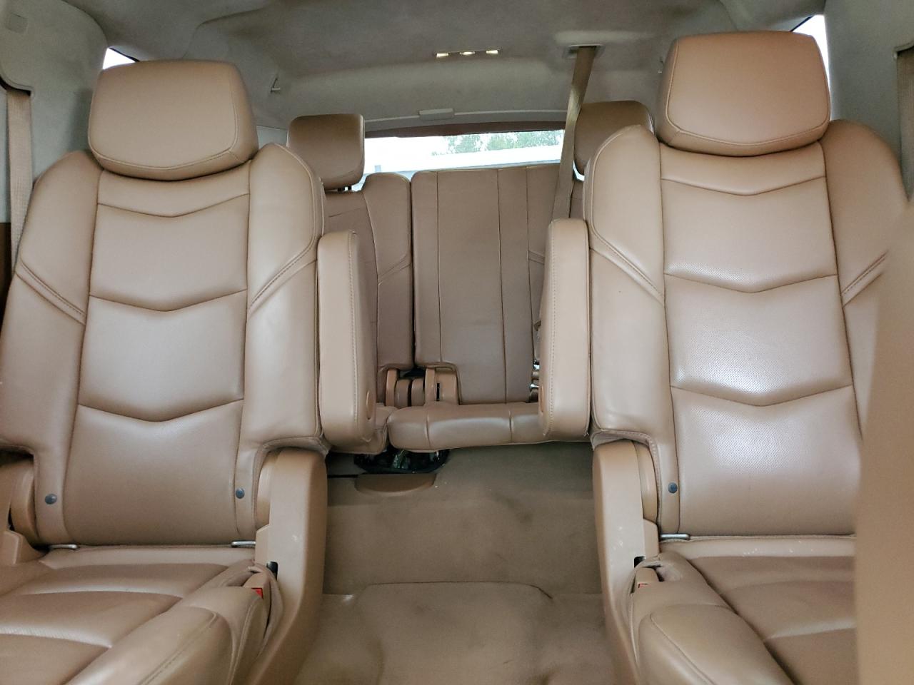 2016 Cadillac Escalade Esv Platinum VIN: 1GYS4KKJ2GR425055 Lot: 84570845