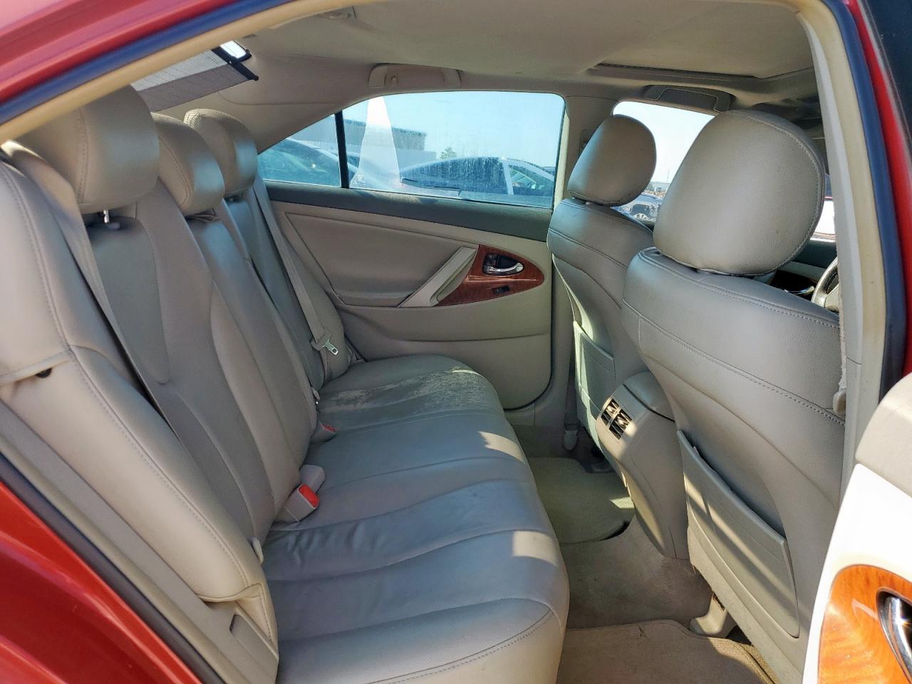 2010 Toyota Camry Base VIN: 4T1BF3EK8AU101523 Lot: 80113035