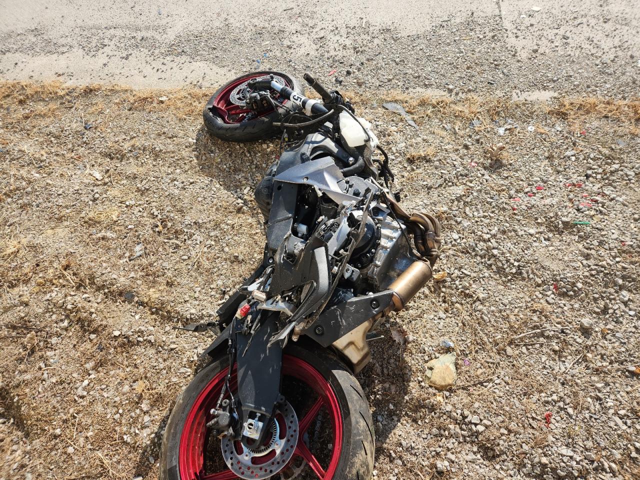 2025 Kawasaki Zx636 K VIN: JKBZXJJ16SA023236 Lot: 71057805