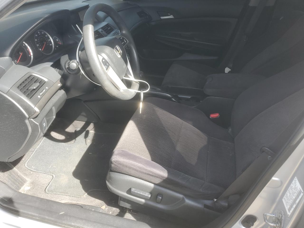 2009 Honda Accord Lxp VIN: 1HGCP26419A109865 Lot: 84164985