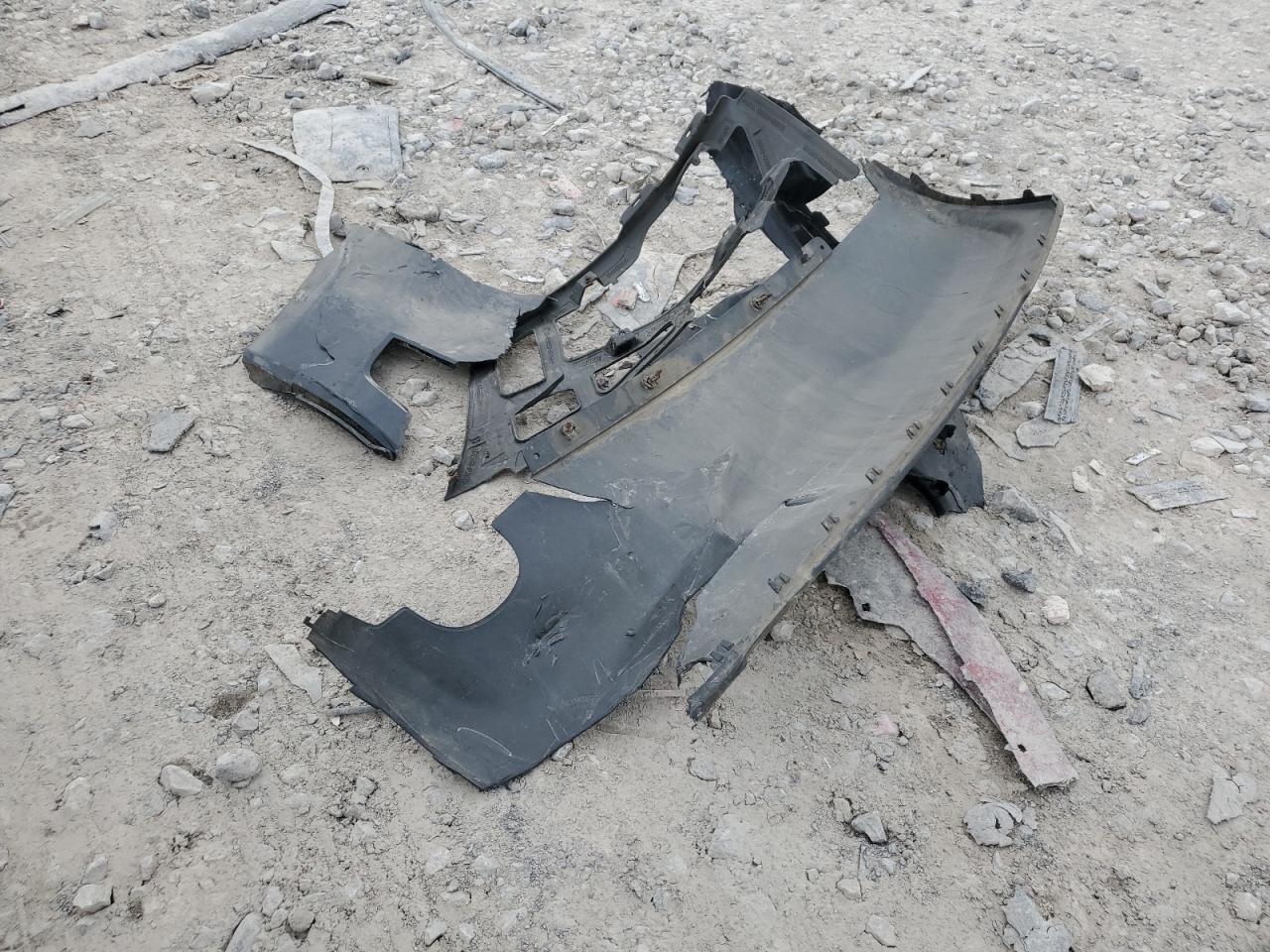 2019 Jeep Cherokee Latitude Plus VIN: 1C4PJMLB7KD311839 Lot: 81013755