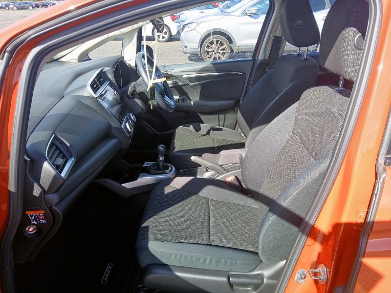2015 HONDA JAZZ SE I-VTEC 
