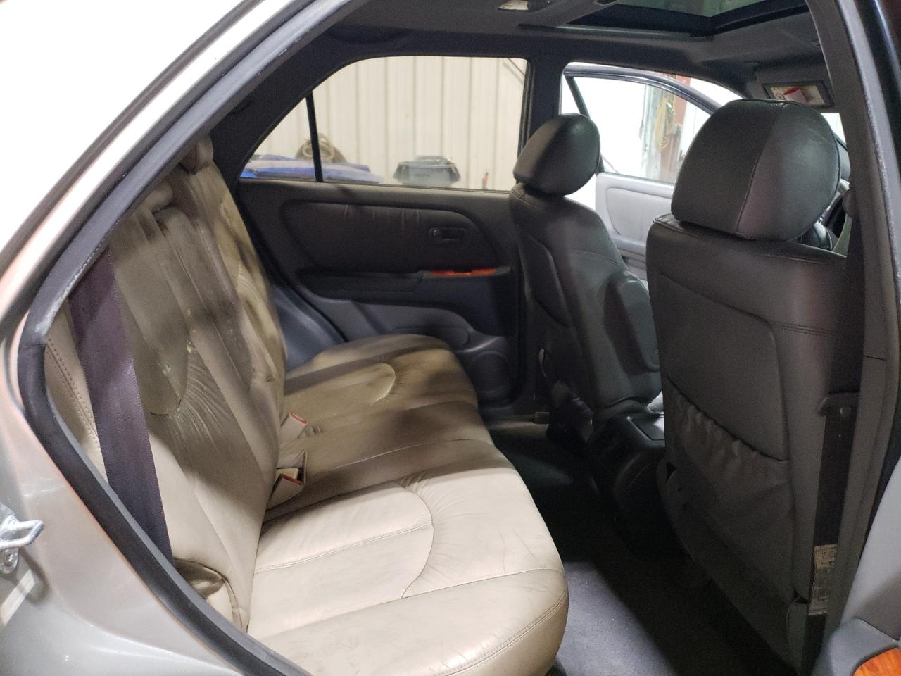 2000 Lexus Rx 300 VIN: JT6GF10U0Y0046629 Lot: 84807935