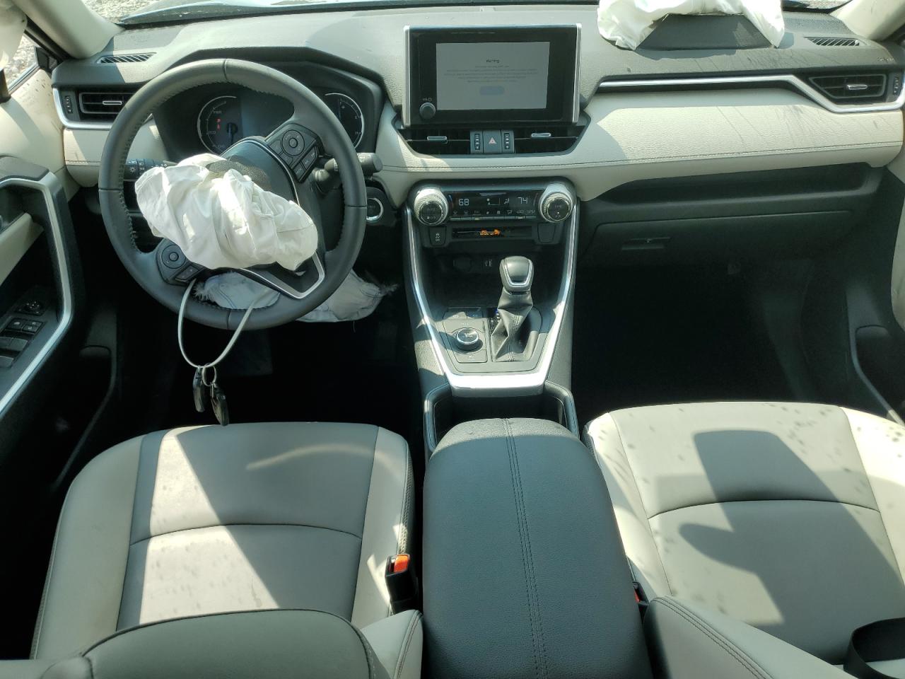 2012 Ford Focus Se VIN: 1FAHP3F24CL318530 Lot: 81518625