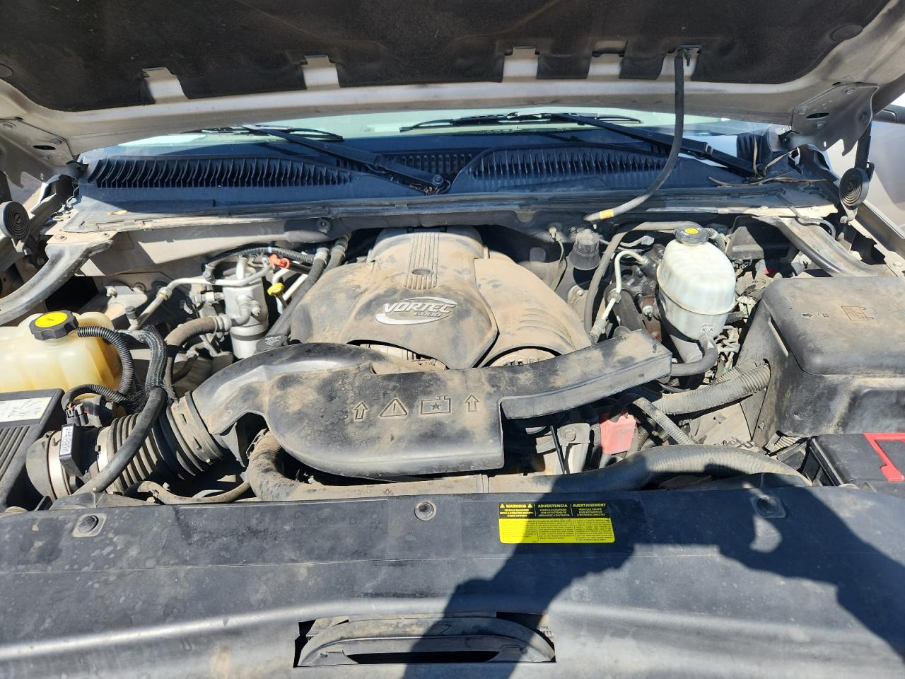 2005 Cadillac Escalade Luxury VIN: 1GYEK63N85R256815 Lot: 72035565