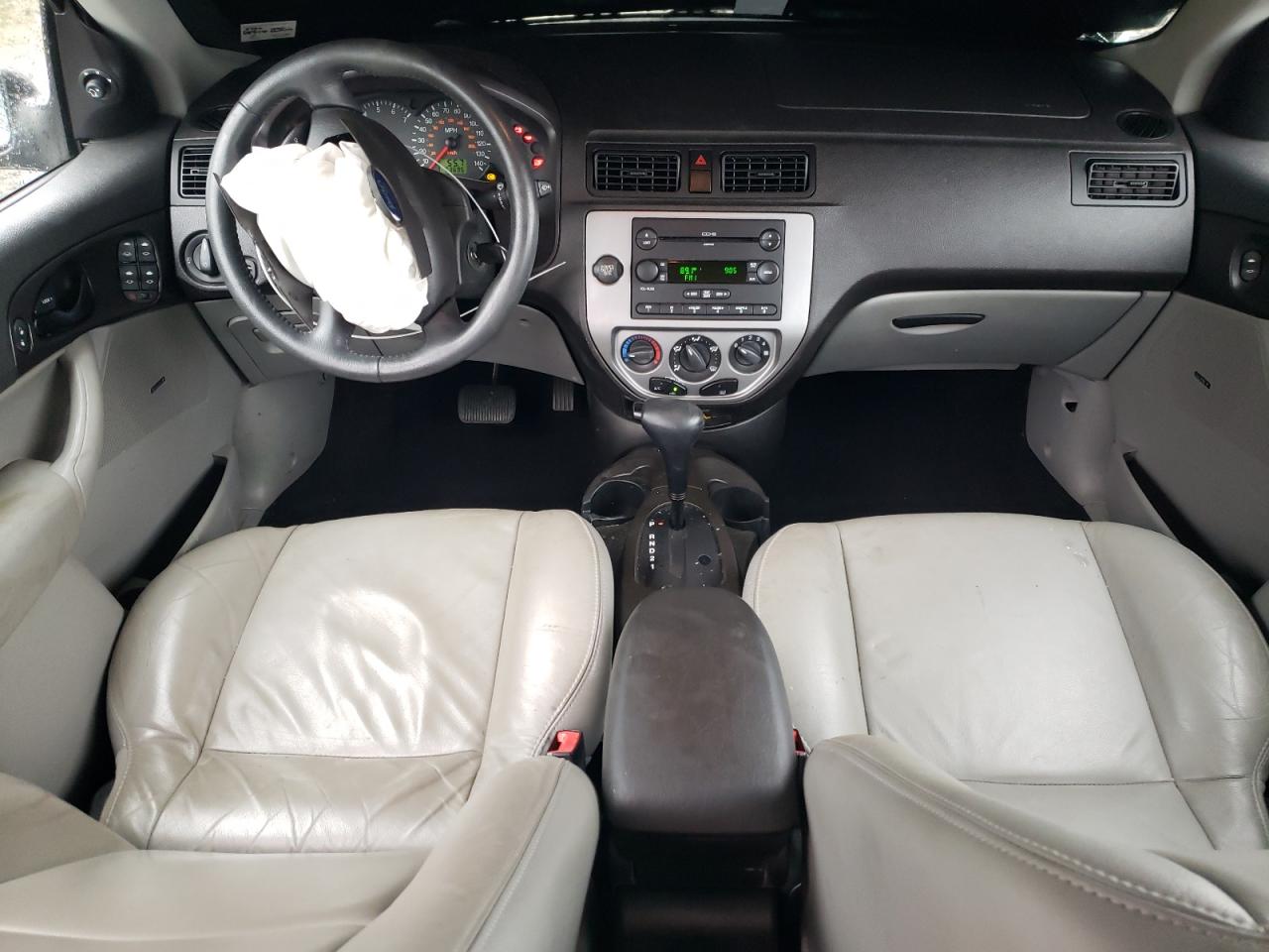 2007 Ford Focus Zx5 VIN: 1FAHP37NX7W338956 Lot: 83857325