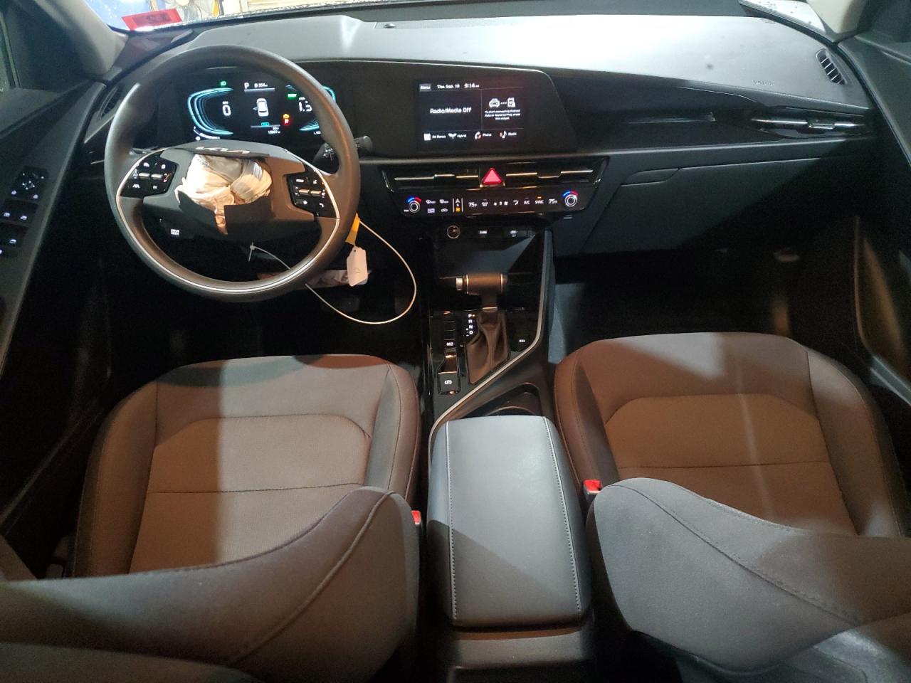 2024 Kia Niro Lx VIN: KNDCP3LEXR5171890 Lot: 81289595