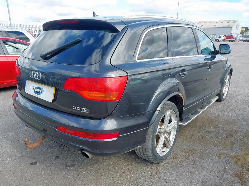 2009 AUDI Q7 S LINE