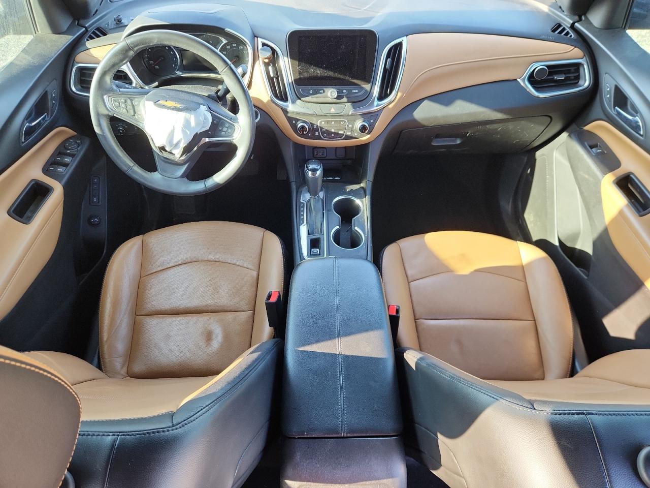 2018 Chevrolet Equinox Premier VIN: 2GNAXWEX5J6151733 Lot: 80265665