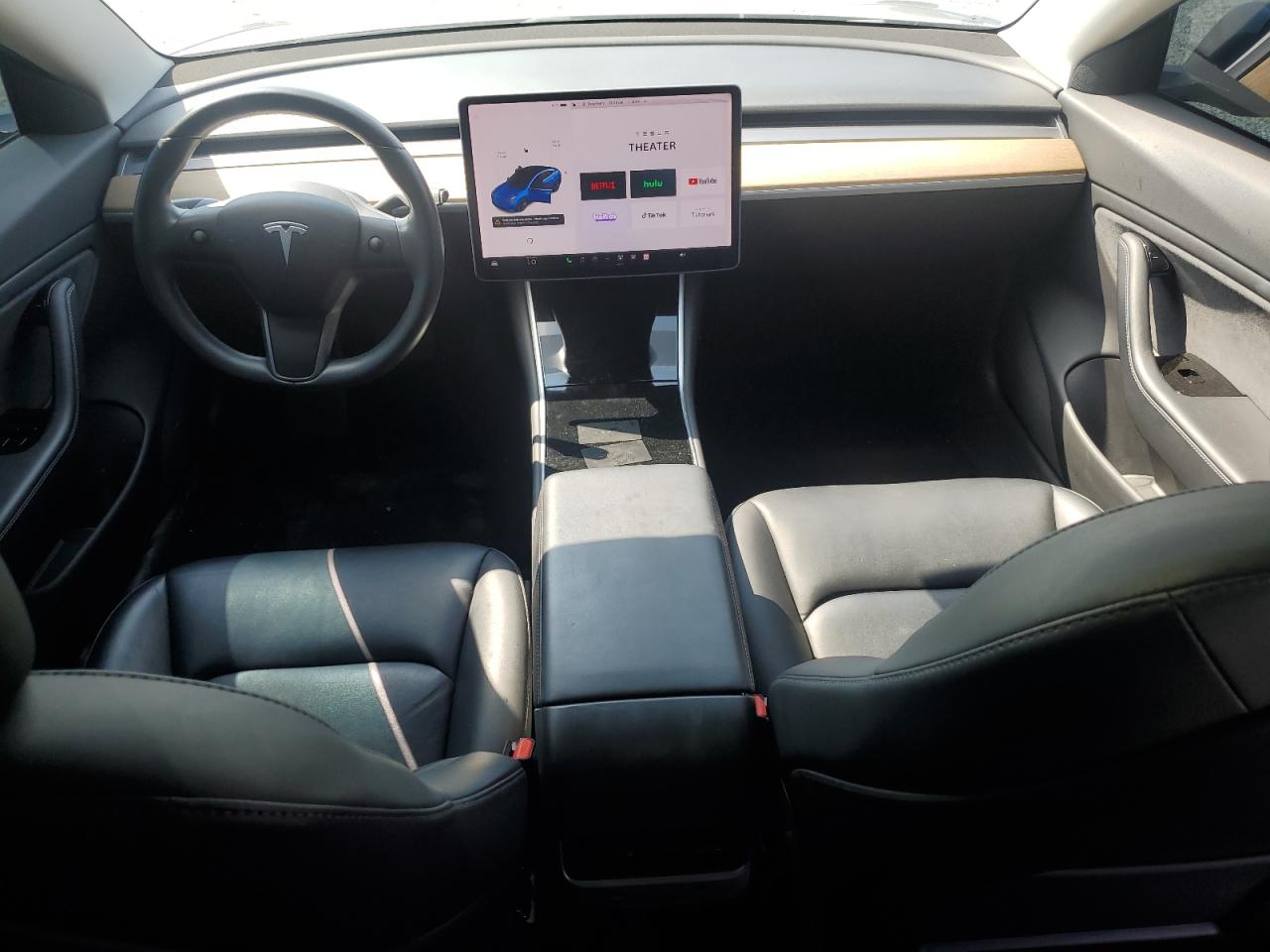 2018 Tesla Model 3 VIN: 5YJ3E1EB9JF120283 Lot: 81733195