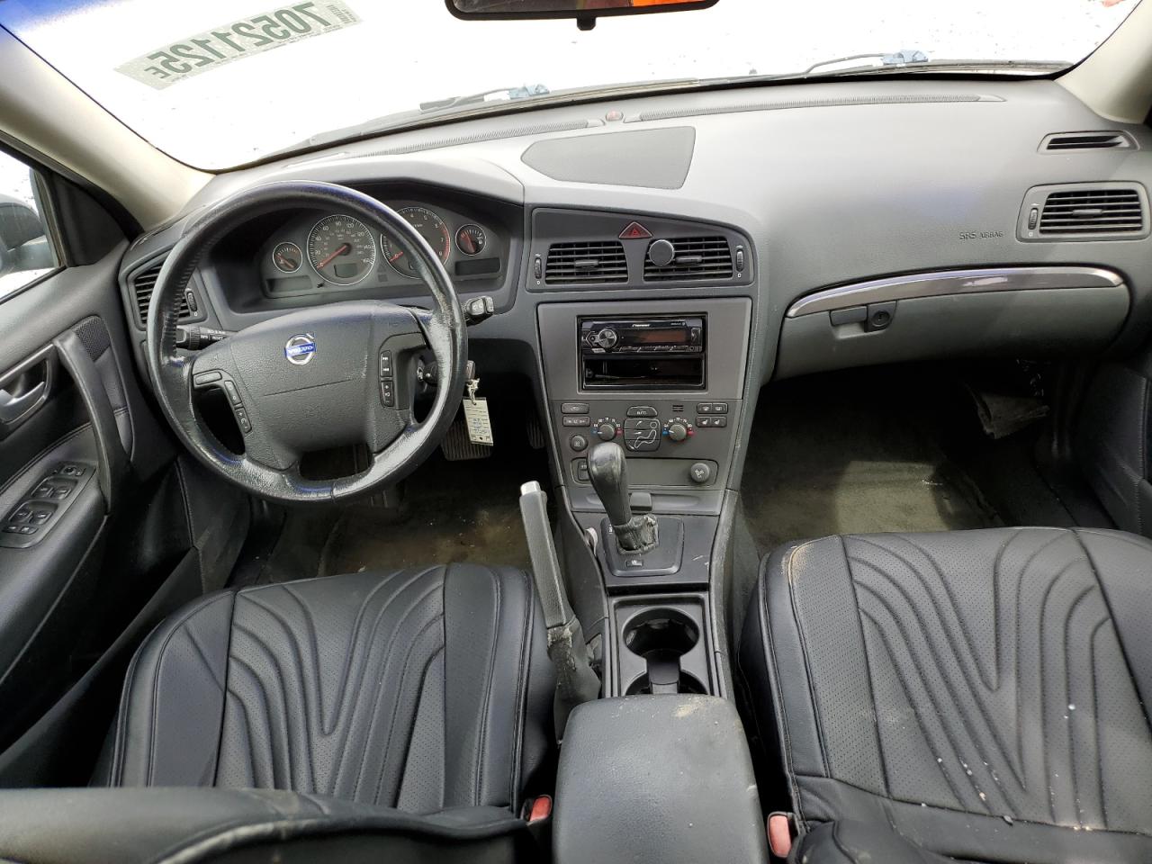 YV1SW59V542369766 VOLVO V70 2004 SILVER Photo 8