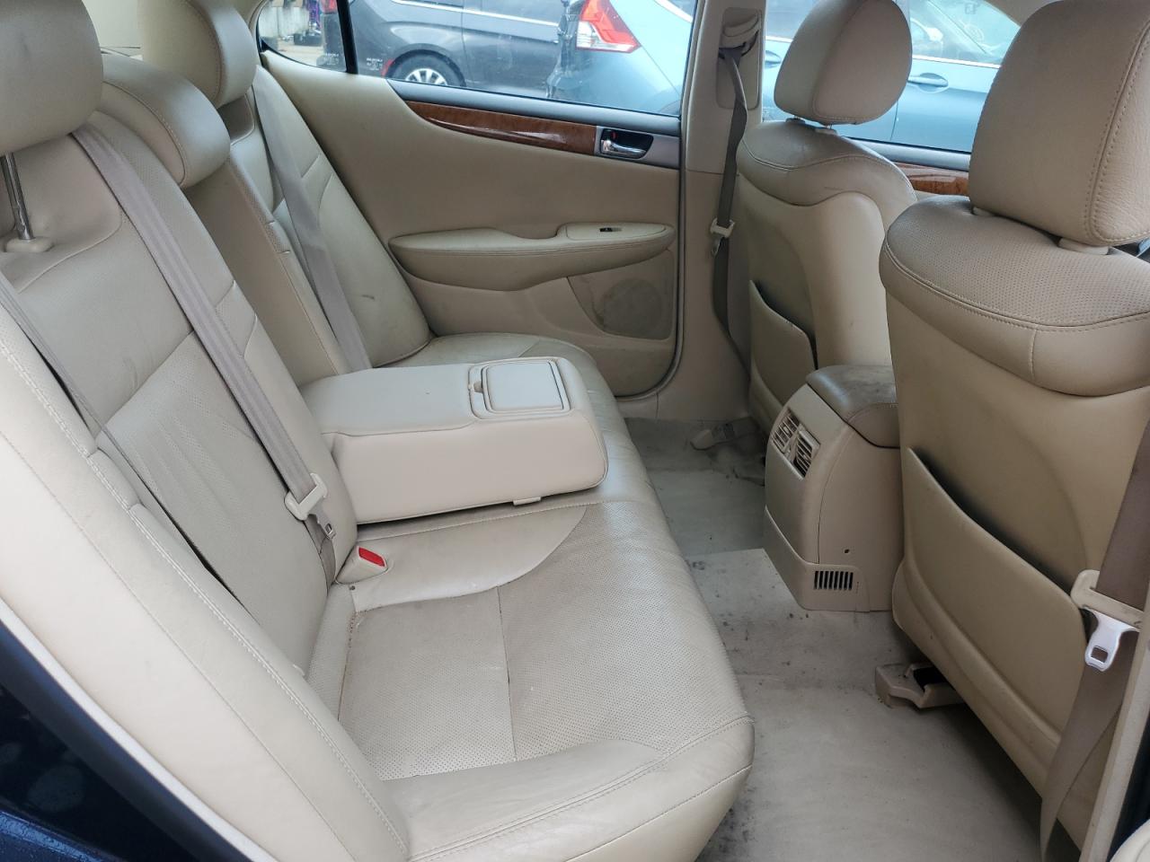 2005 Lexus Es 330 VIN: JTHBA30G355136006 Lot: 83942415