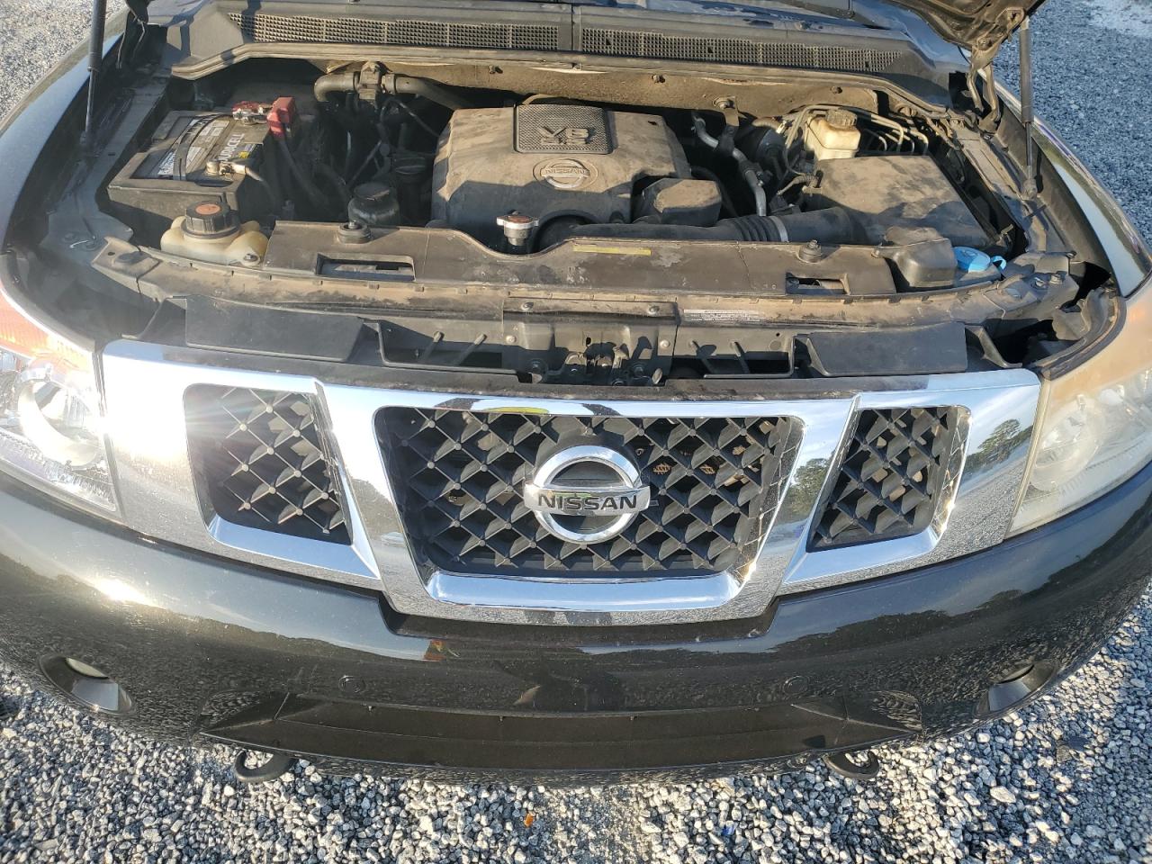 2015 Nissan Armada Platinum VIN: 5N1AA0NEXFN611697 Lot: 81655035