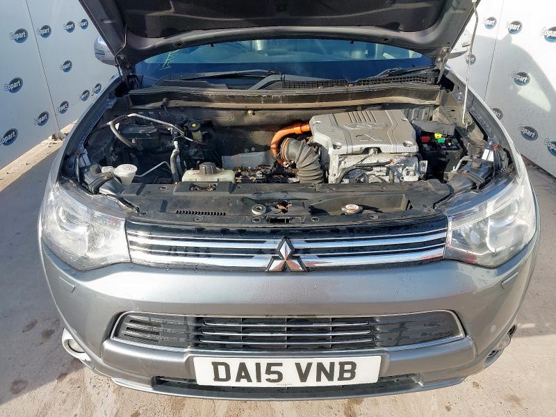2015 MITSUBISHI OUTLANDER GX 4H PHEV AUTO 