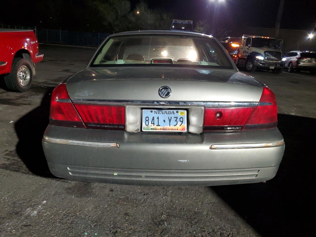 2000 Mercury Grand Marquis Gs VIN: 639727 Lot: 80020485