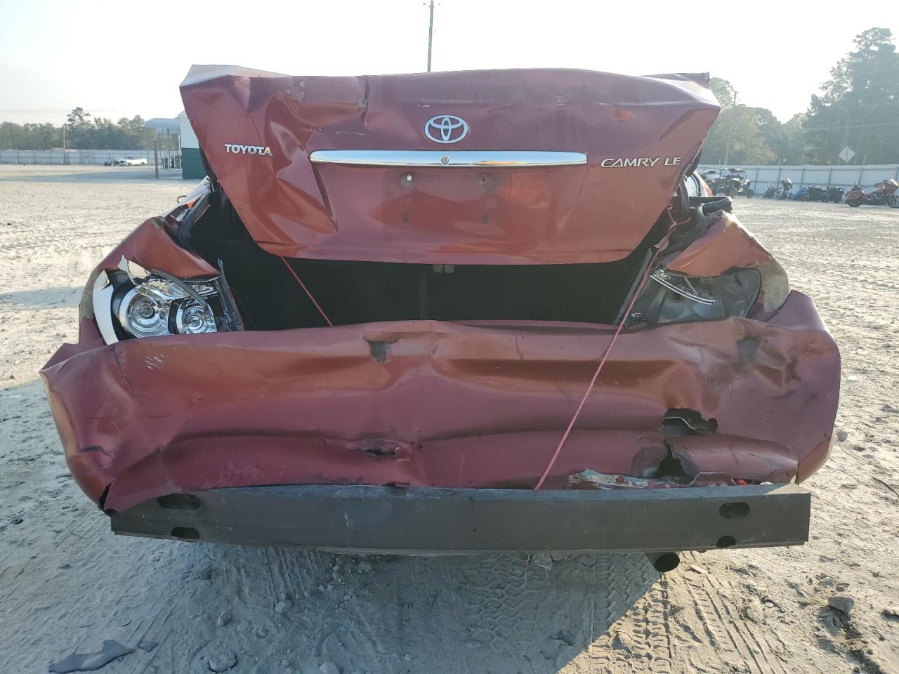 2005 Toyota Camry Le VIN: 4T1BE32K75U082802 Lot: 70697295