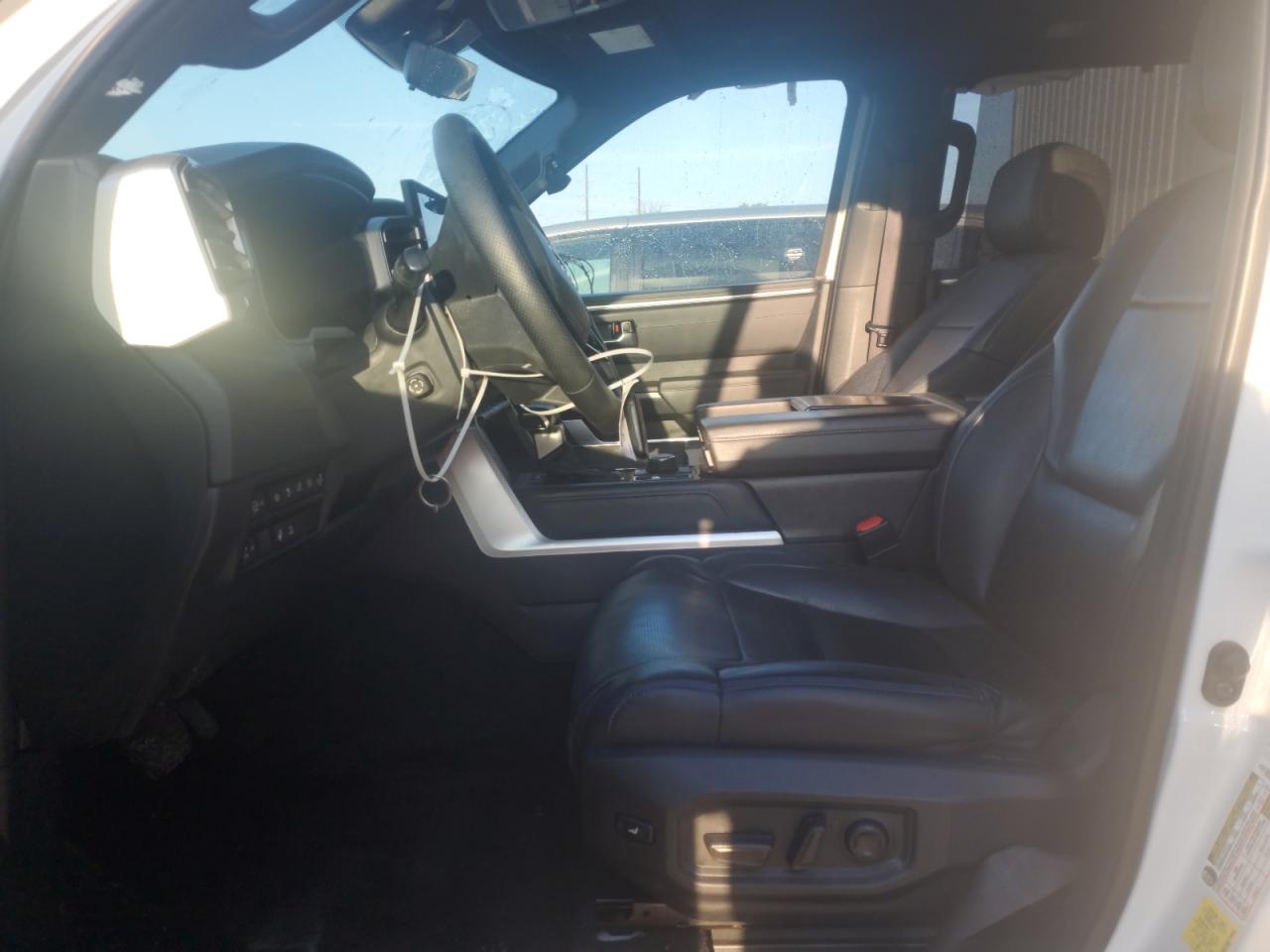 2023 Toyota Sequoia Sr5 VIN: 7SVAAABA3PX011546 Lot: 80668875