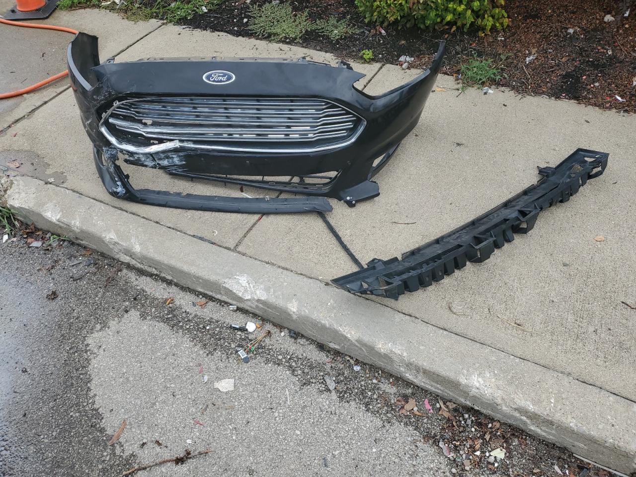 2016 Ford Fusion Se VIN: 3FA6P0H7XGR358438 Lot: 84031125