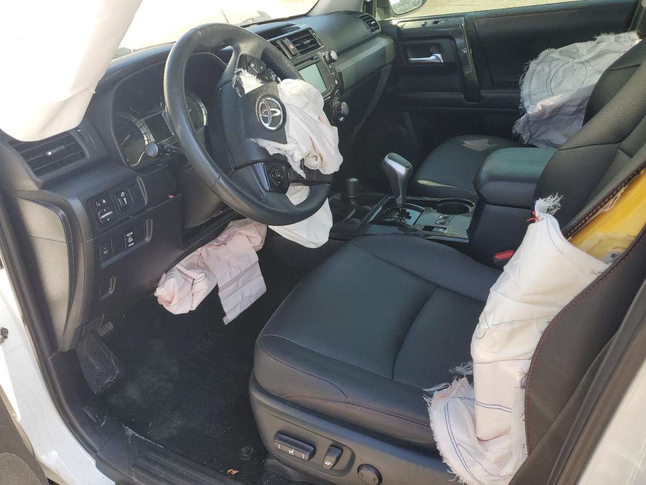 2018 Toyota 4Runner Sr5/Sr5 Premium VIN: JTEBU5JR0J5603019 Lot: 81856665