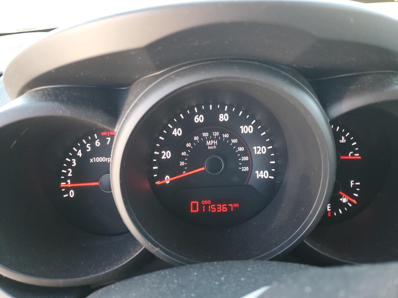 2010 Kia Soul + VIN: KNDJT2A27A7032928 Lot: 81713575