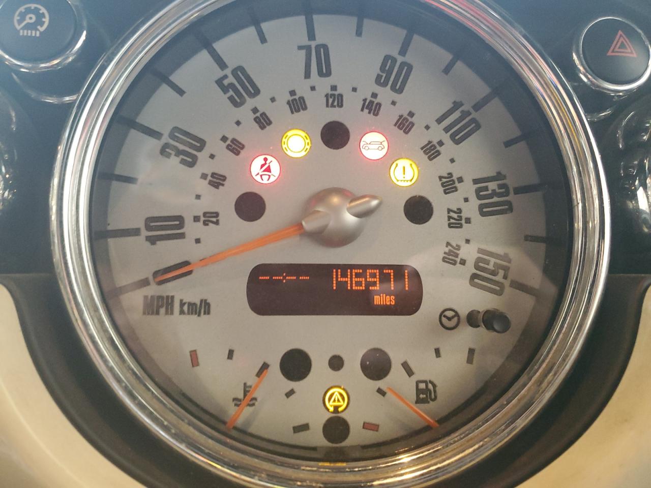 2007 Mini Cooper S VIN: WMWRH33557TL95677 Lot: 70437875