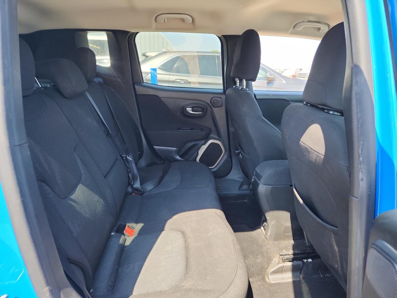 2015 Jeep Renegade Latitude VIN: ZACCJBBT0FPB56183 Lot: 80277535