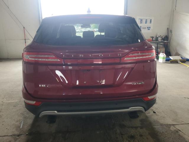 Паркетники LINCOLN MKC 2016 Красный