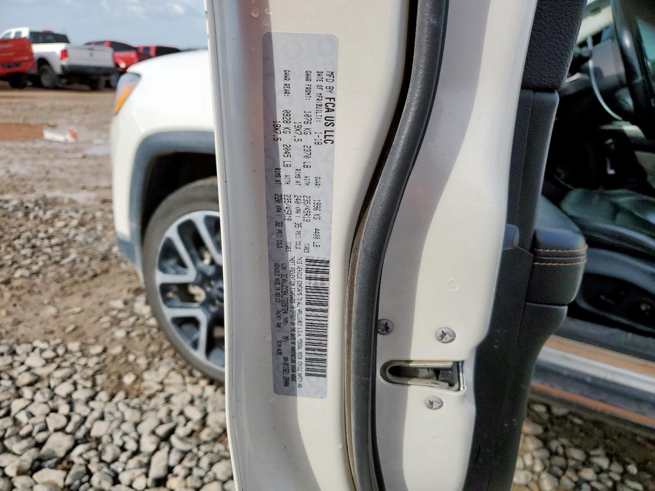 2018 Jeep Compass Limited VIN: 3C4NJCCBXJT228724 Lot: 81333585