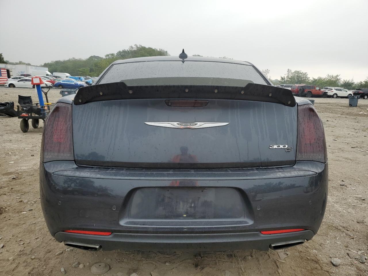 2018 Chrysler 300 S VIN: 2C3CCABG0JH269489 Lot: 81708115