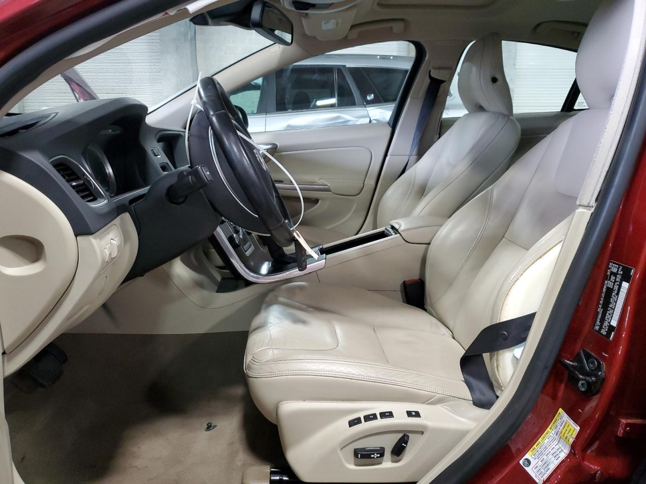 2013 Volvo S60 T5 VIN: YV1612FS2D2211734 Lot: 71005055