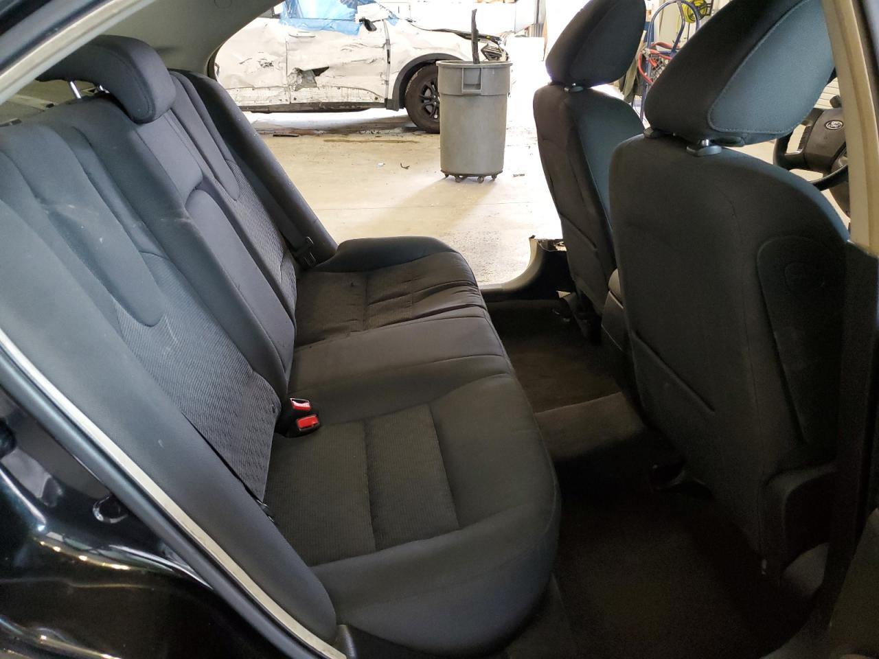 2010 Ford Fusion Se VIN: 3FAHP0HA8AR237662 Lot: 81706825