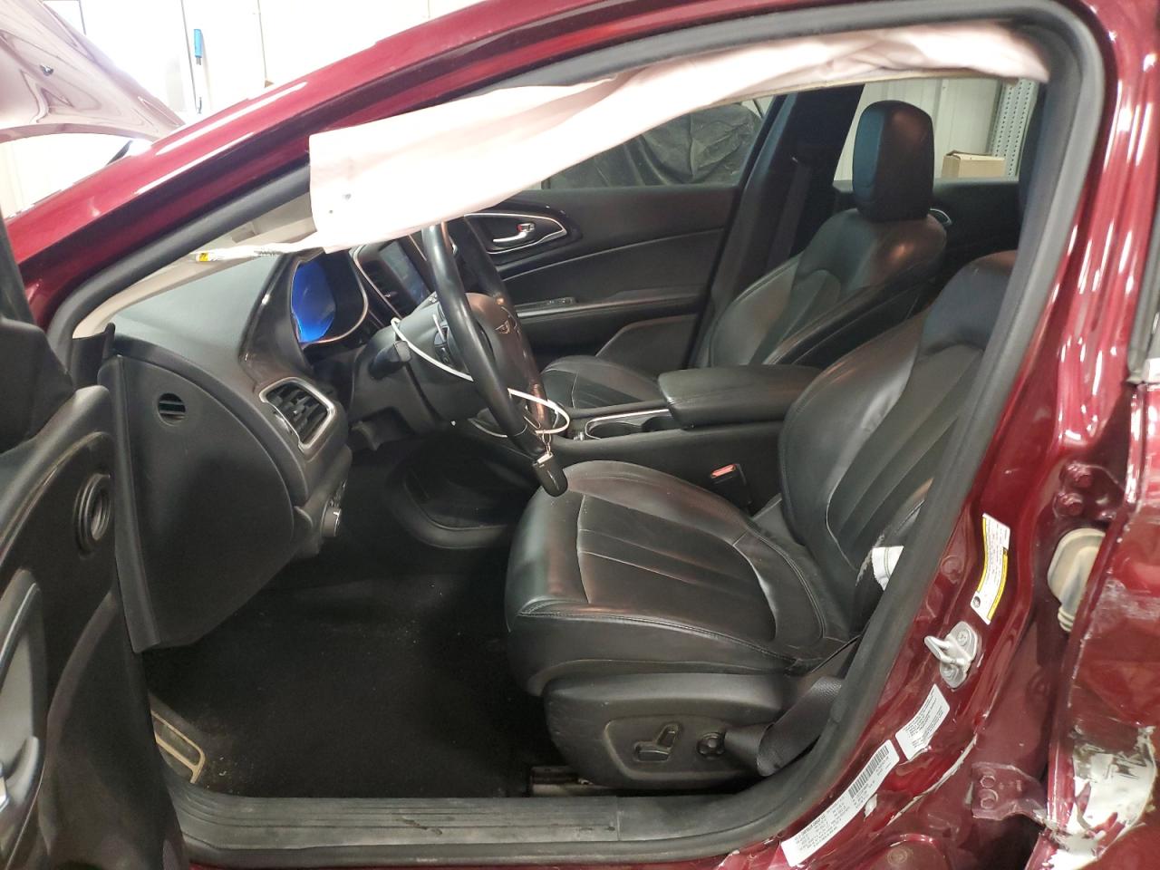 2015 Chrysler 200 C VIN: 1C3CCCCG8FN600991 Lot: 81470685