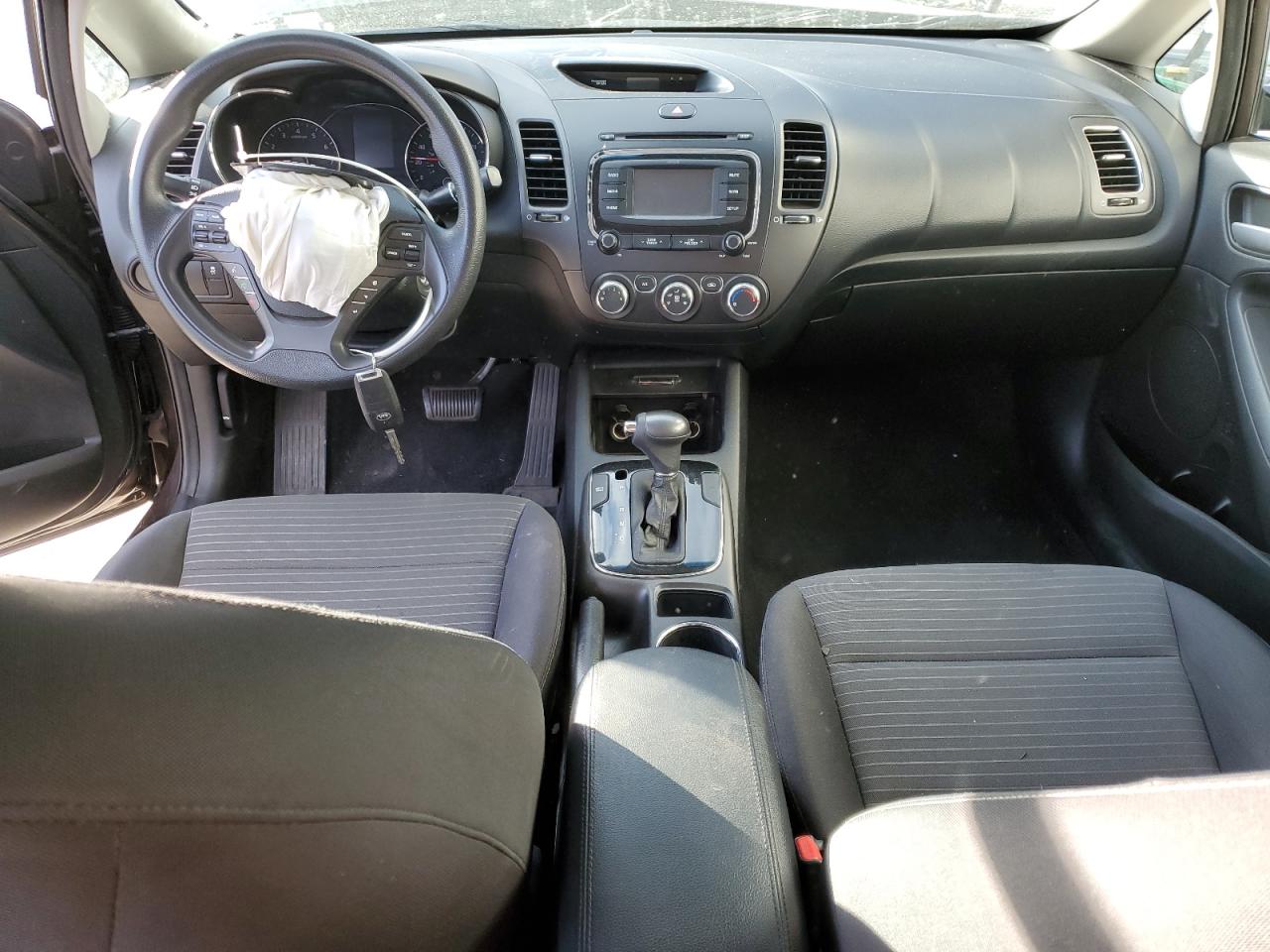 2017 Kia Forte Lx VIN: 3KPFL4A75HE144991 Lot: 83876935