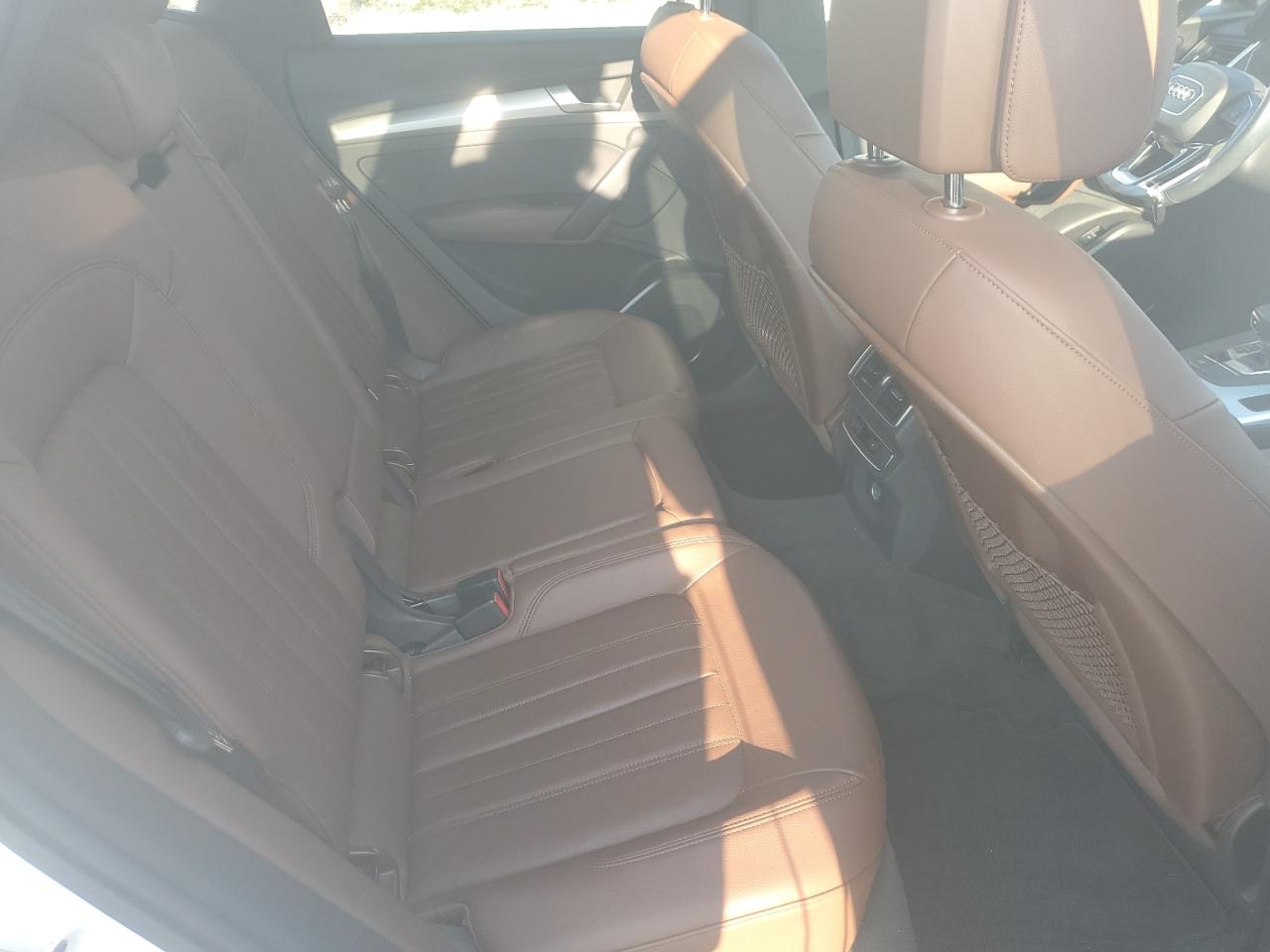 2018 Audi Q5 Premium VIN: WA1ANAFY3J2218376 Lot: 71946055