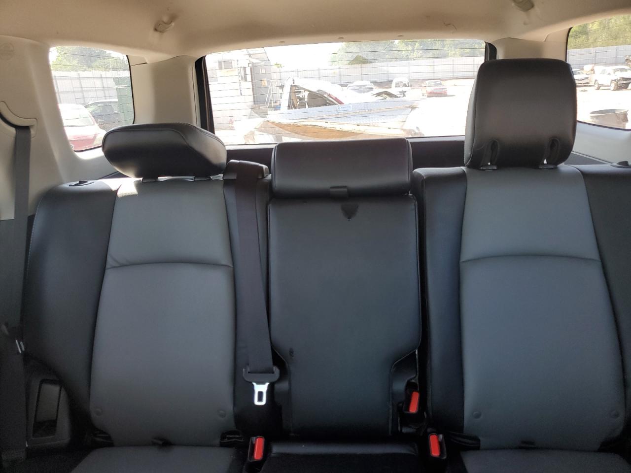 2018 Toyota 4Runner Sr5/Sr5 Premium VIN: JTEBU5JR9J5525498 Lot: 84228815