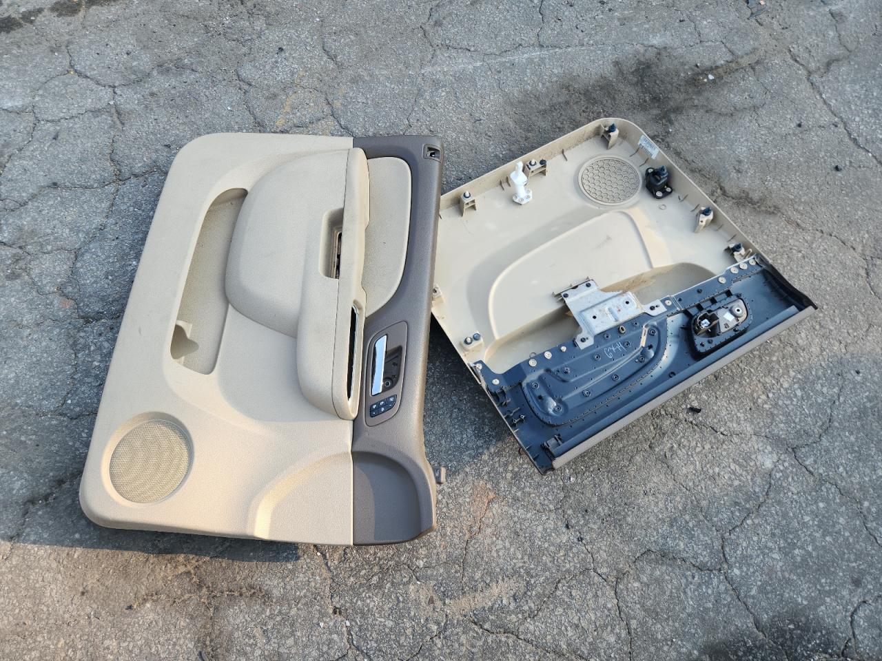 2012 Chevrolet Suburban C1500 Ltz VIN: 1GNSCKE09CR270579 Lot: 80542795