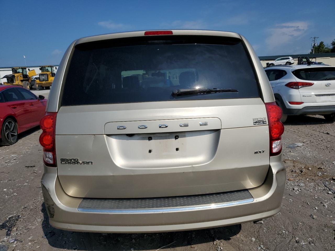 2014 Dodge Grand Caravan Sxt VIN: 2C4RDGCG8ER230752 Lot: 71259955