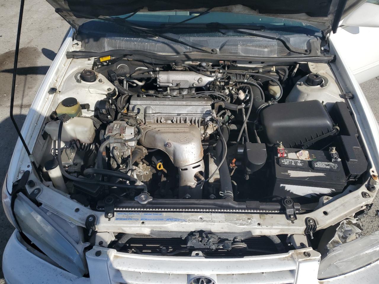 1999 Toyota Camry Le VIN: JT2BG22K5X0379921 Lot: 83845065