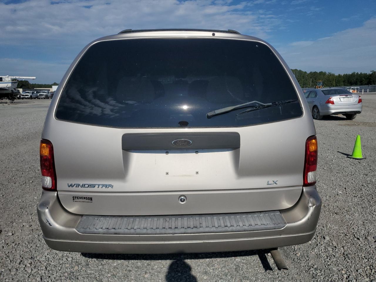 2003 Ford Windstar Lx VIN: 2FMZA51493BB65742 Lot: 80676365