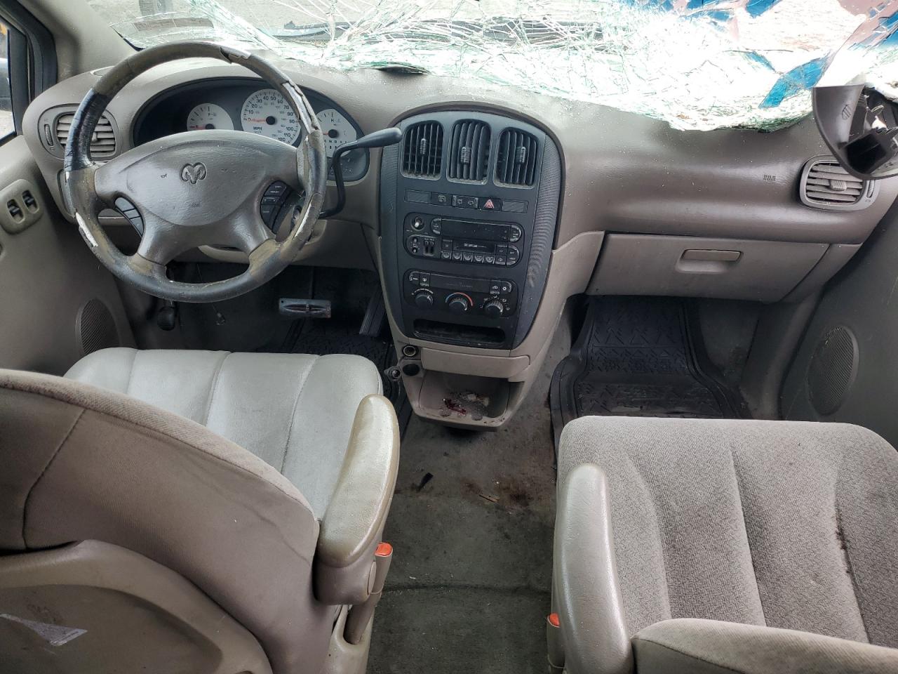 2003 Dodge Caravan C/V VIN: 1D4GP21333B338020 Lot: 72001195