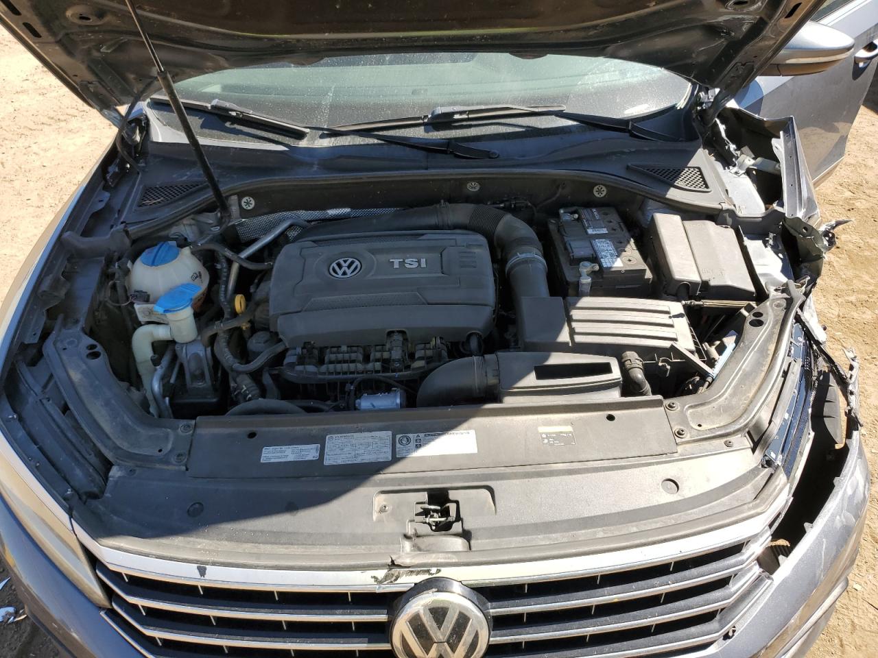 2017 Volkswagen Passat Se VIN: 1VWBT7A38HC035670 Lot: 80409965