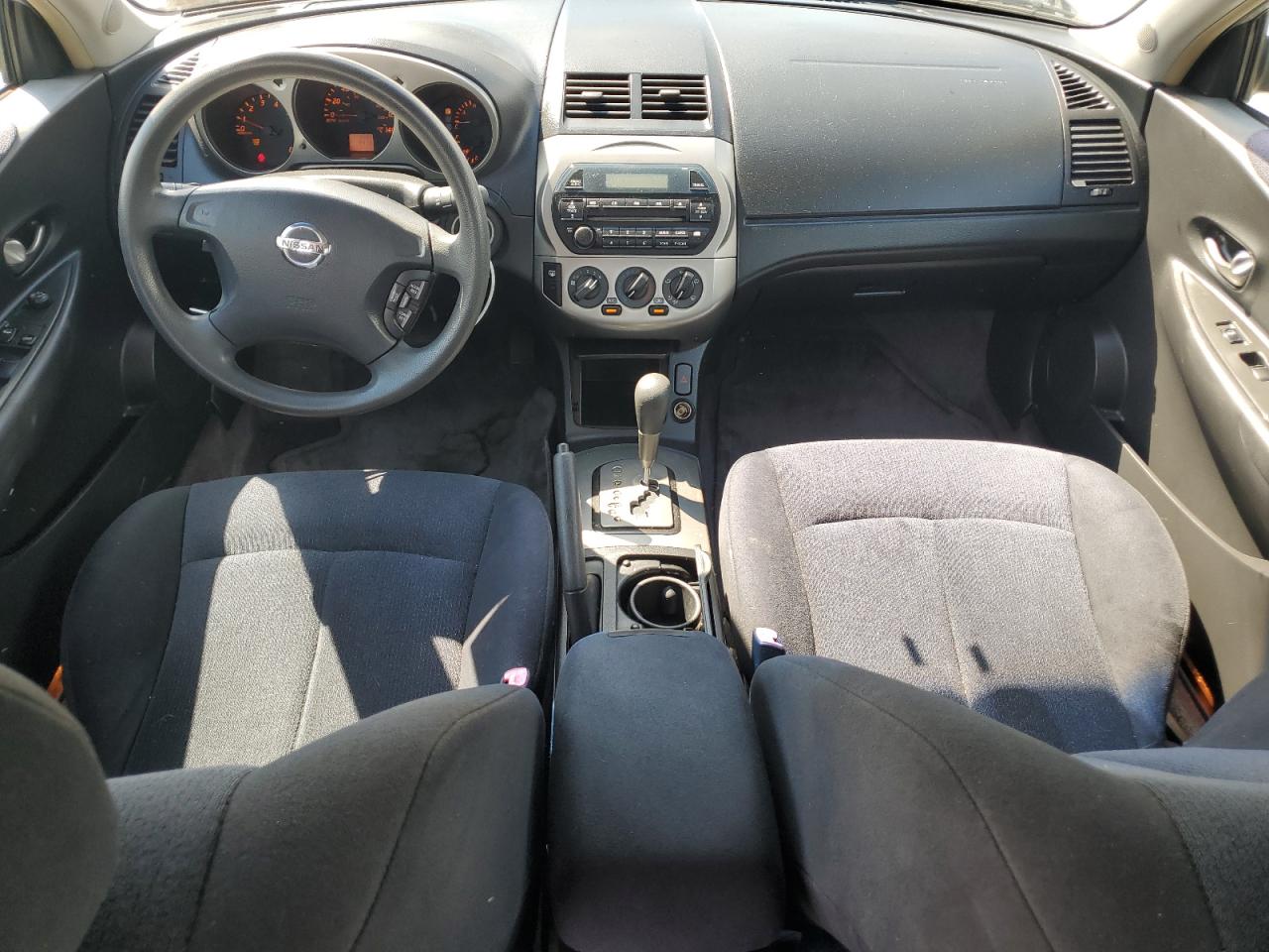 2004 Nissan Altima Base VIN: 1N4AL11DX4C115752 Lot: 70410265