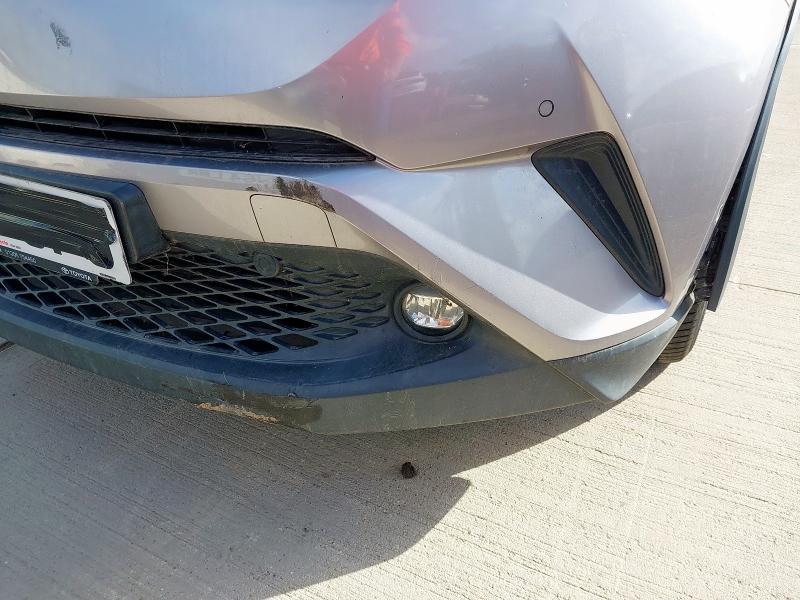 2018 TOYOTA C-HR DYNAMIC HEV CVT 